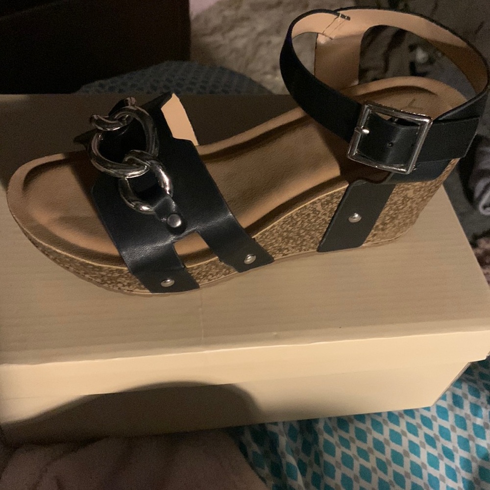 chain wedges